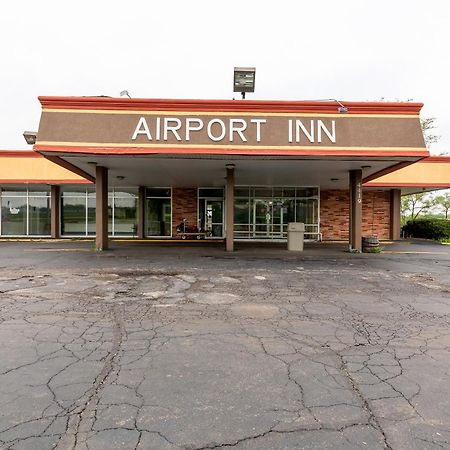 Oyo Hotel At Chicago Rockford International Airport, Il Luaran gambar